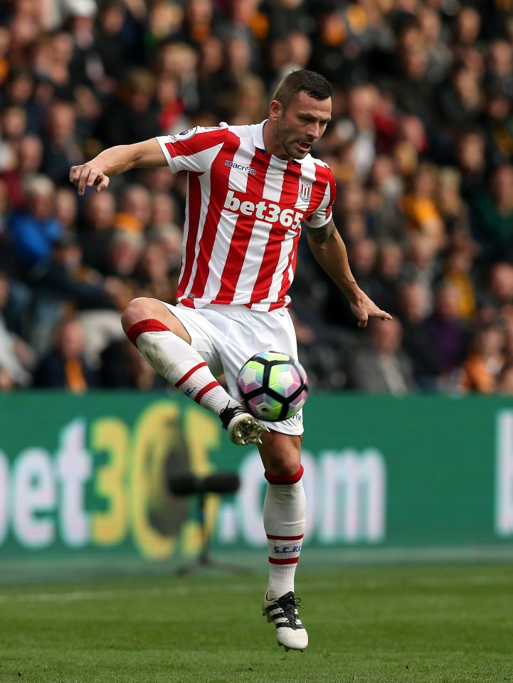  Phil Bardsley played at the weekend in the 2-0 win over Hull City