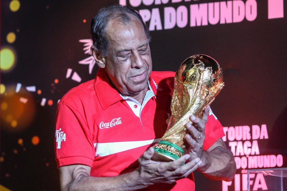  Carlos Alberto is in the team of the 20th century