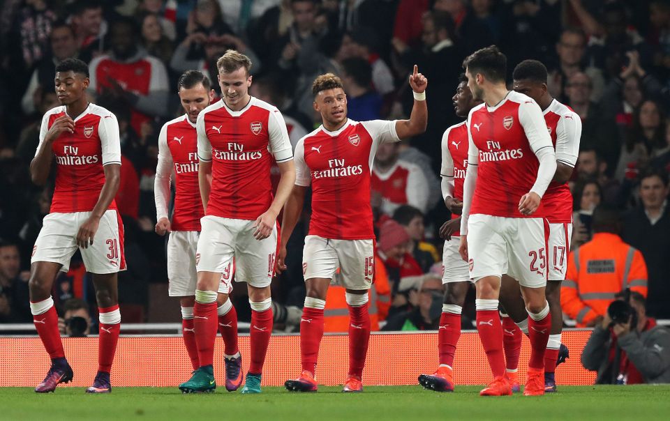  Arsenal stars celebrate as they reach the EFL Cup fifth round