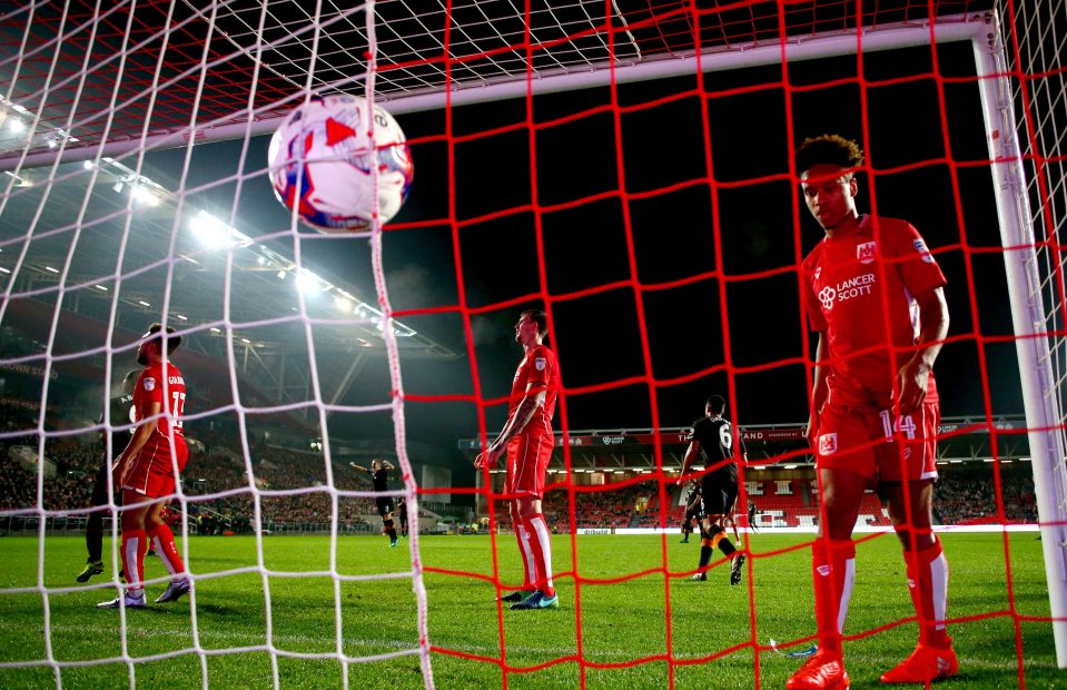  Bristol City have to pick the ball out of the net as they go two behind Hull