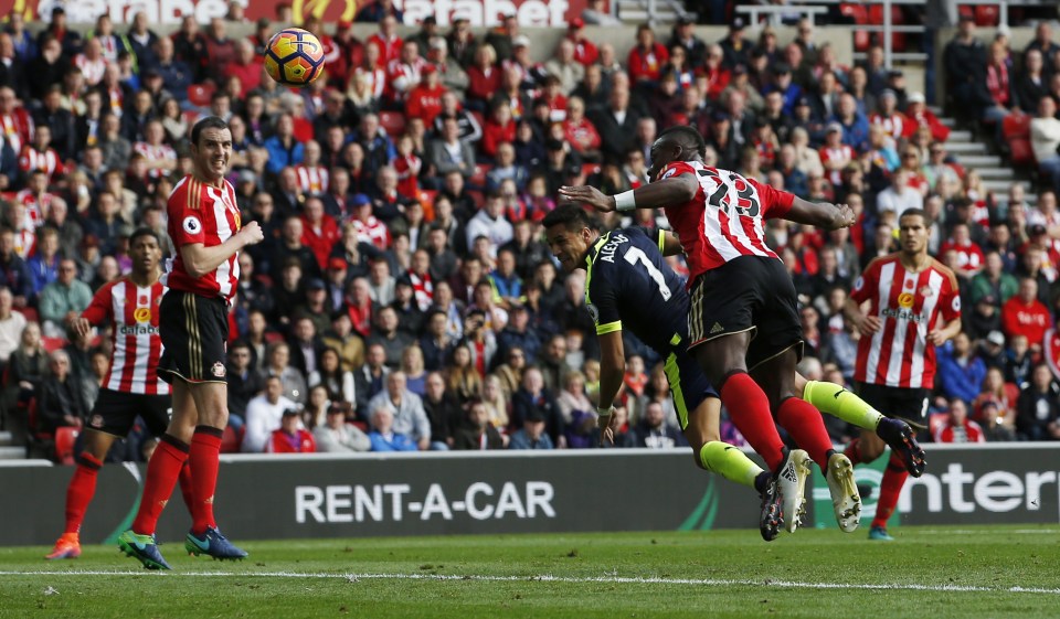  Alexis Sanchez Sanchez heads home the opener after a 22-pass move