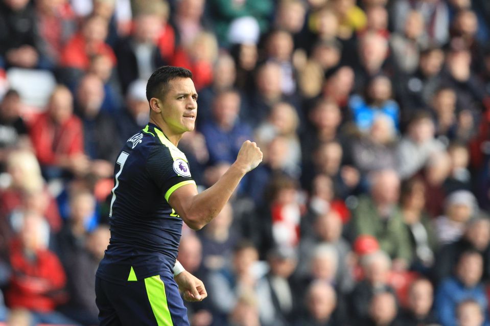  Alexis Sanchez looks in fine form for the Gunners