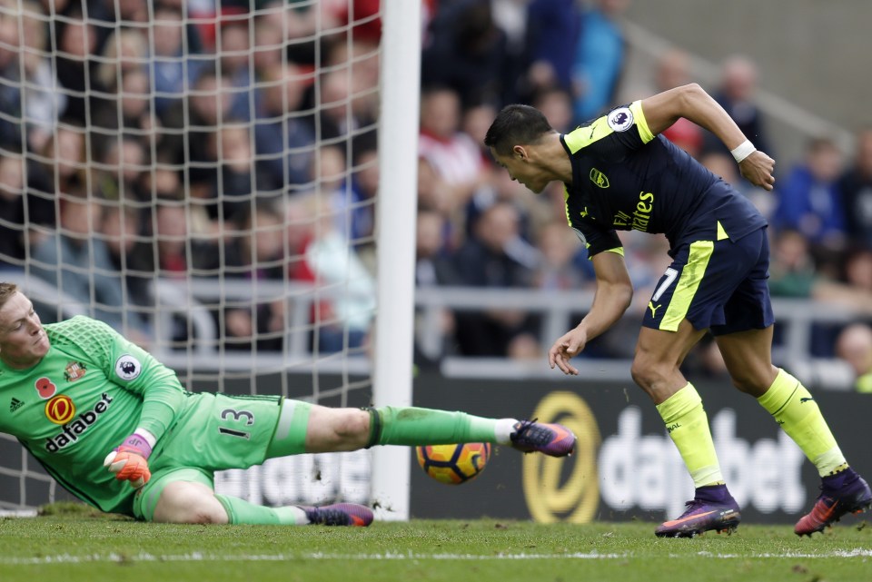  Sanchez also grabbed Arsenal's fourth goal at the Stadium of Light