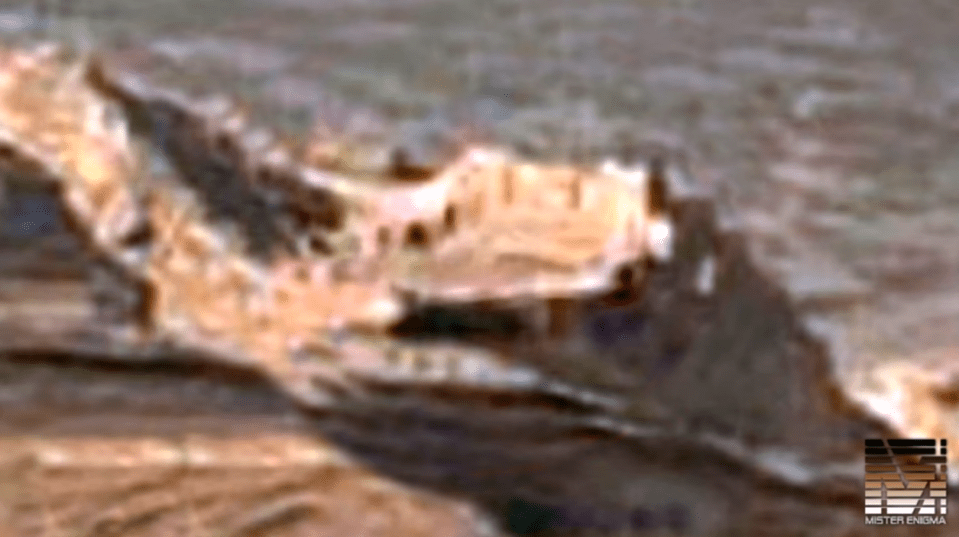 Life on Mars? Conspiracy theorists believe this may be the ruins of an ancient Martian city