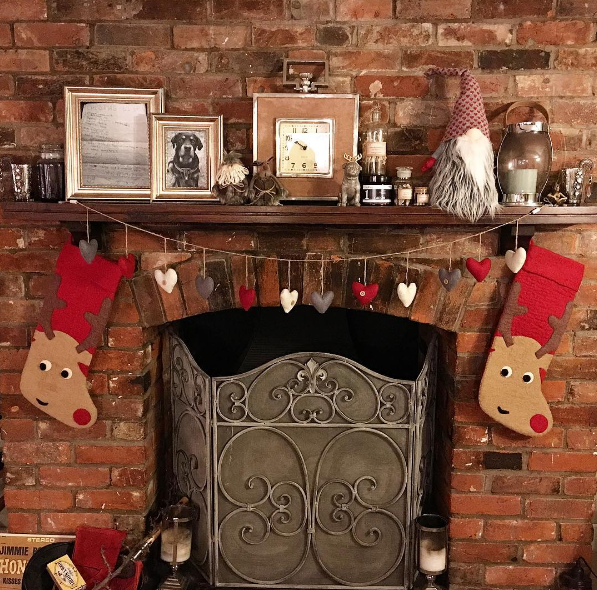  Jodie Marsh has her fireplace 'ready for Santa'