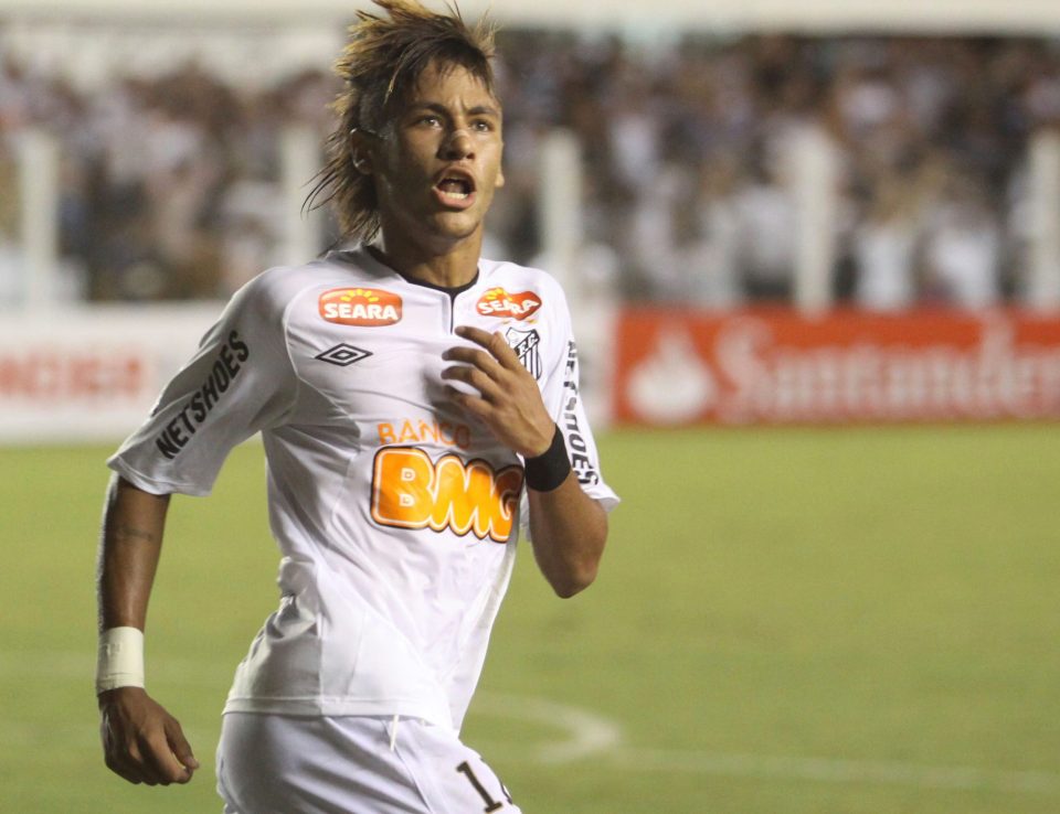  Neymar's move from Santos to Barcelona in 2013 is shrouded in controversy