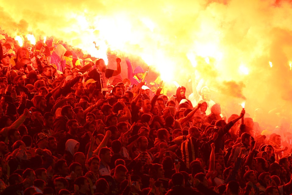  Things can get pretty heated when Fenerbahce play at home