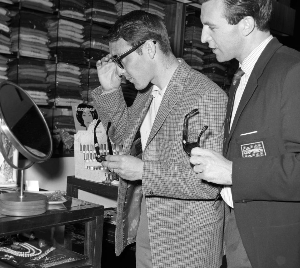  Armfield and Jimmy Greaves buying sunglasses en route to Chile in 1962