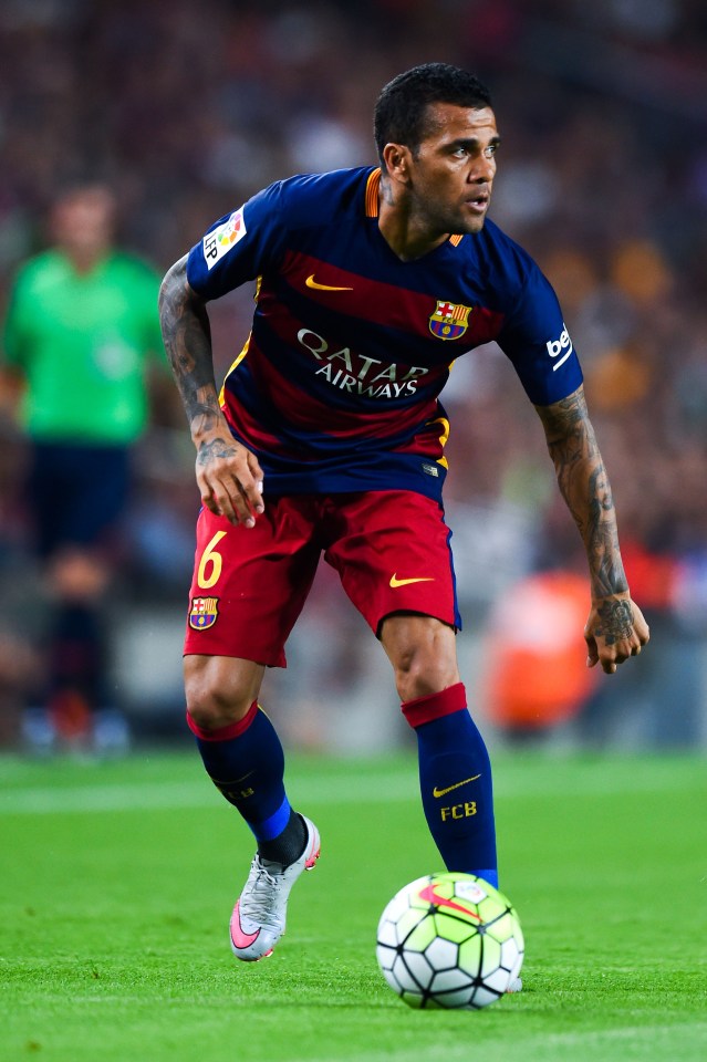  Barcelona have failed to replace Brazilian Dani Alves at right-back since he left for Juventus