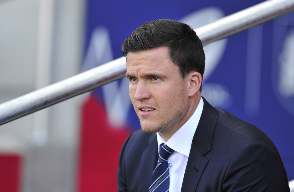  Gary Caldwell has met with Charlton over their vacant manager's job