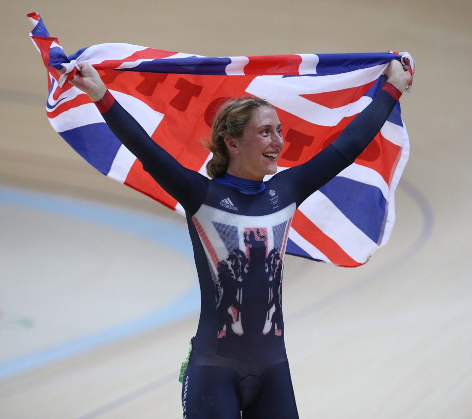  Laura Kenny is back on the bike after short break