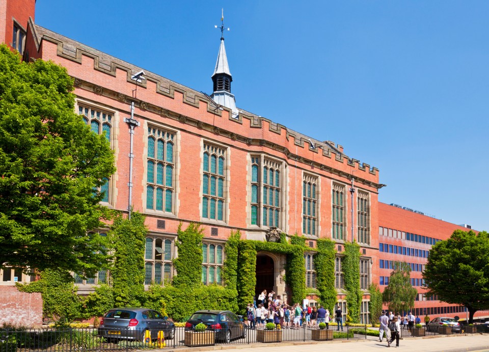  The University of Sheffield will up the pay to £32,000 if the candidate excels