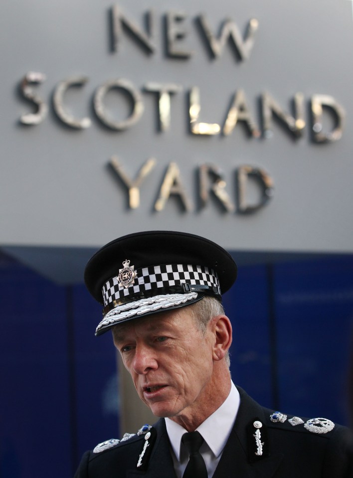 Sir Bernard Hogan-Howe said the police were needed sooner