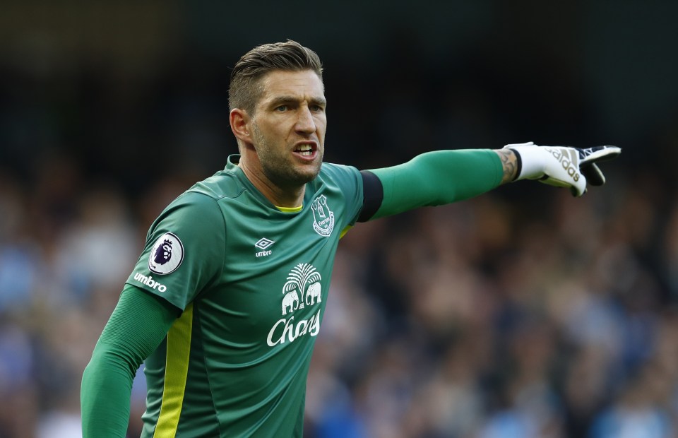  Maarten Stekelenburg returns to St Mary's after a loan spell there last season