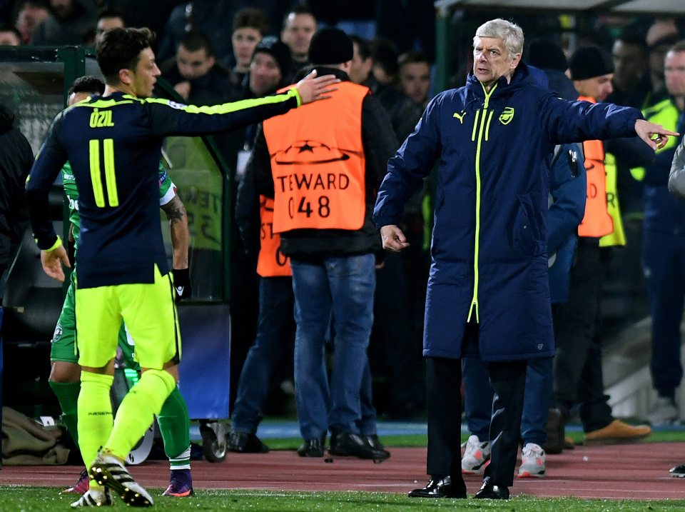  Arsene Wenger was blown away by Mesut Ozil's late winner