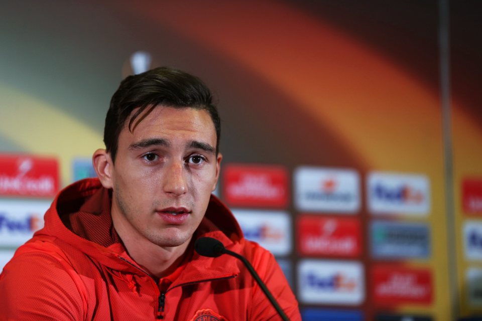  Matteo Darmian could take advantage of Antonio Valencia's injury by cementing his spot at full-back