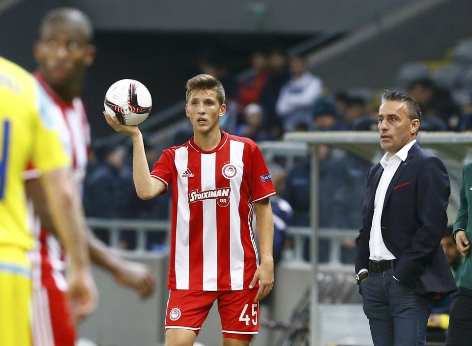  Retsos plays in Olympiakos' Europa League match away to Astana