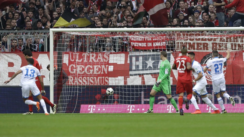 Hoffenheim's Kerem Demirbay scores his side's opening goal during the German Bundesliga soccer match between FC Bayern Munich and TSG 1899 Hoffenheim at the Allianz Arena stadium in Munich, Germany, Saturday, Nov. 5, 2016. (AP Photo/Matthias Schrader)