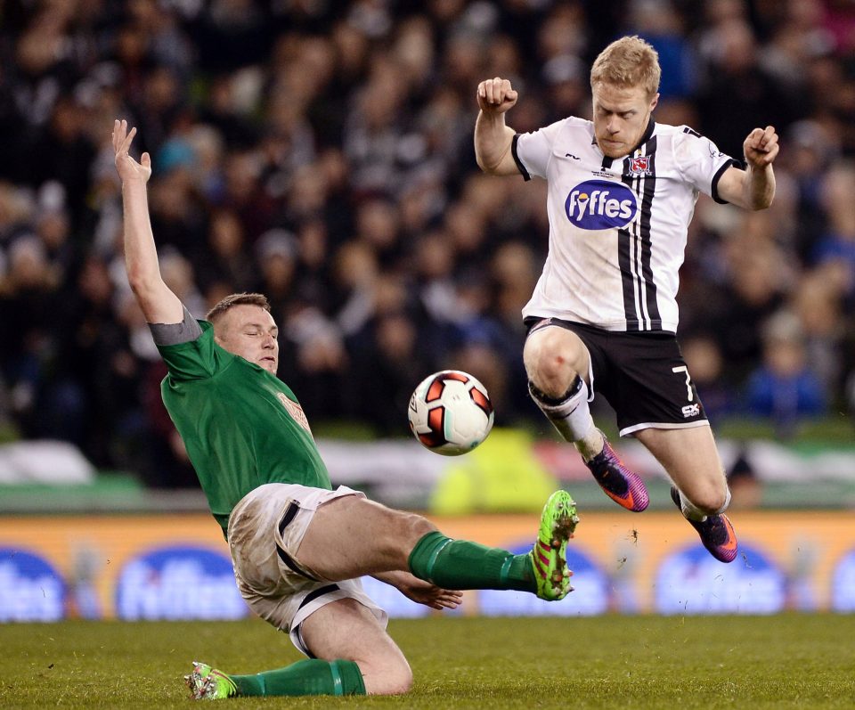  Sunderland have been keeping tabs on Daryl Horgan playing for Dundalk for the past few months