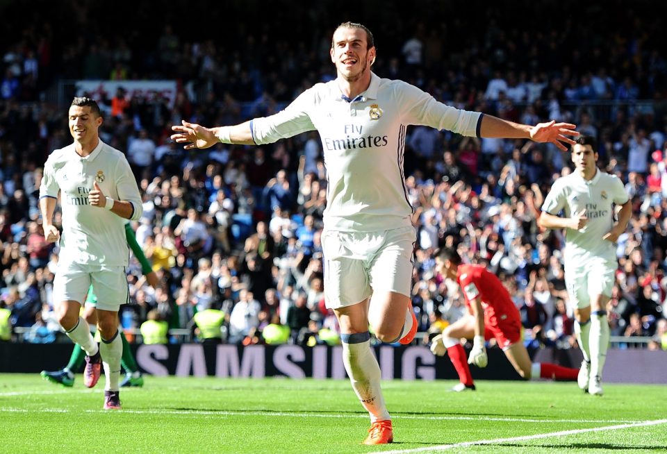  Gareth Bale scored twice as Real Madrid stayed top of the league with a win against Leganes