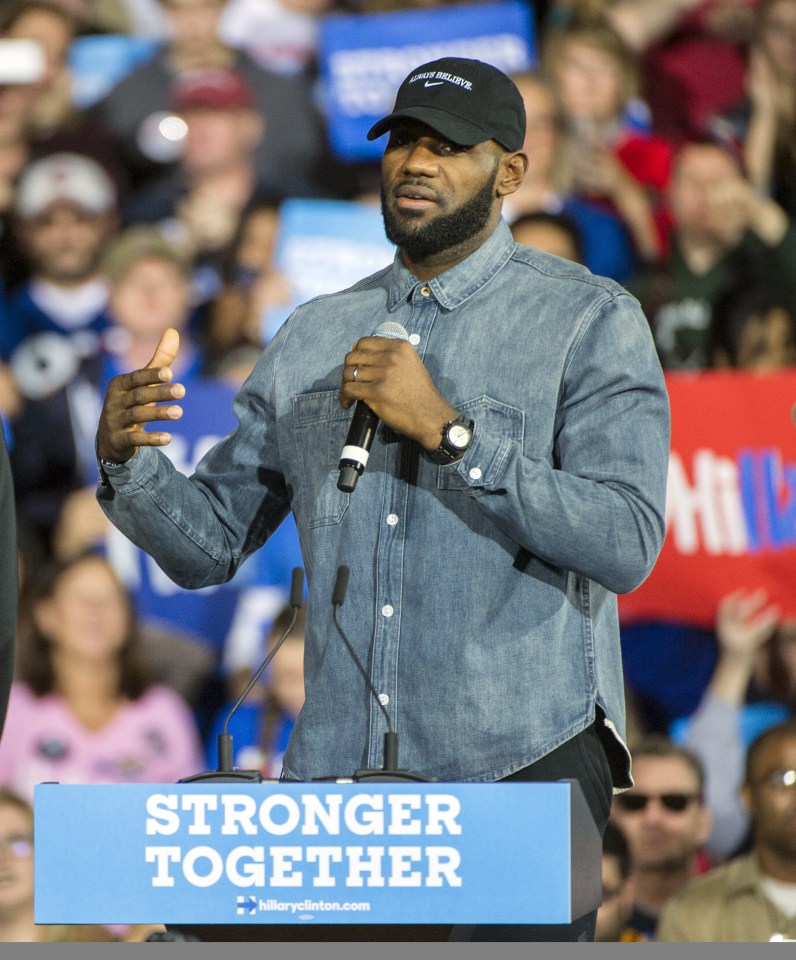  LeBron James has openly backed Hillary Clinton to win the US Presidential elections