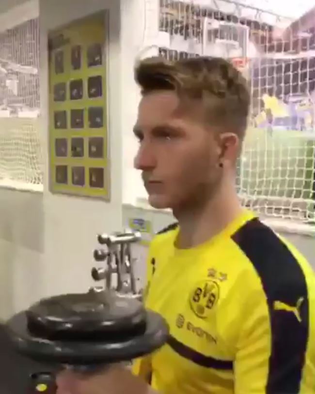  Marco Reus, who has suffered with injury problems of late, also joins in with the challenge