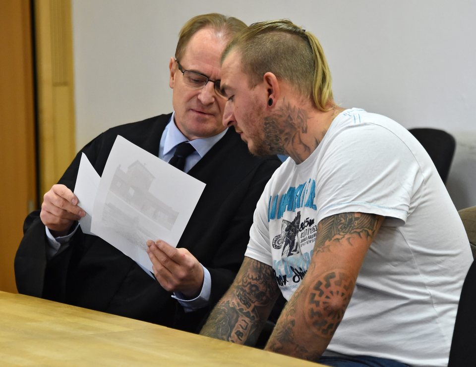  Zech discusses the case with his legal team at a court in Brandenburg