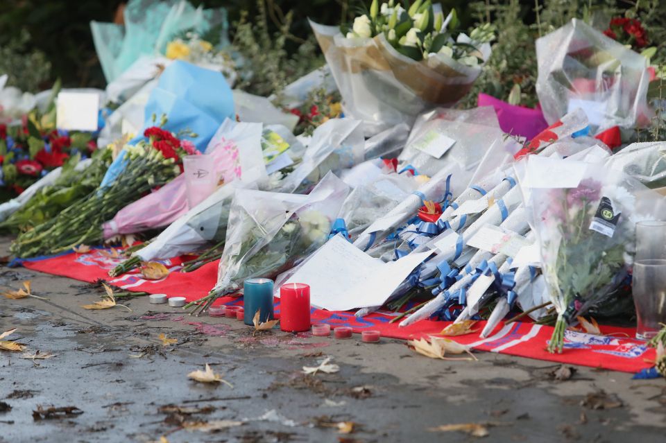  Flowers left at the scene near the tram crash in Croydon