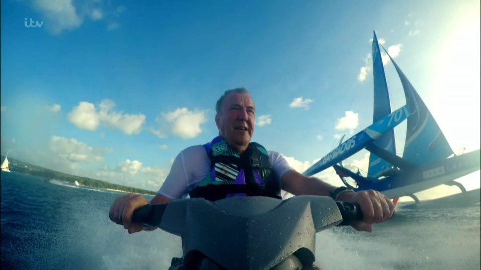  Jeremy Clarkson is back to doing what he does best