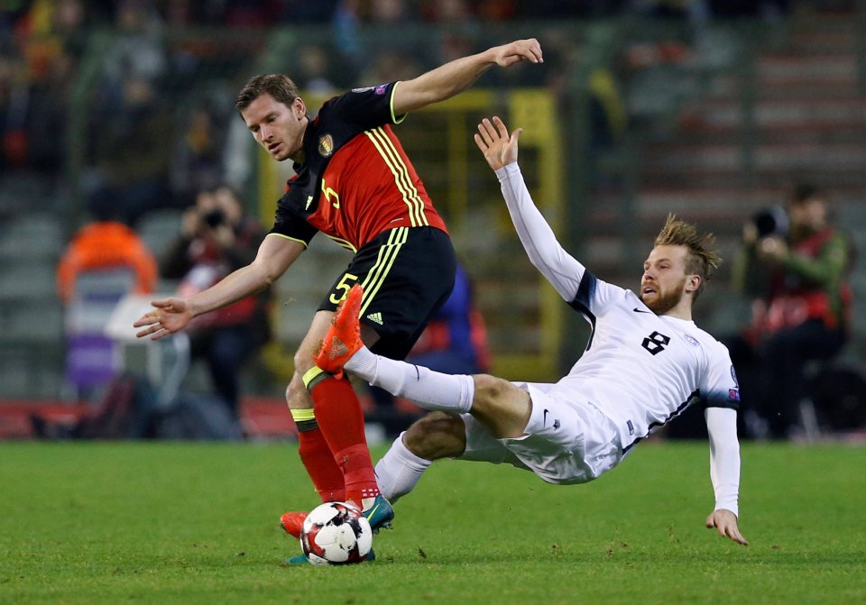  Spurs defender Jan Vertonghen in action