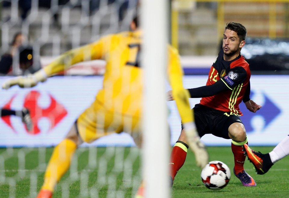  Mertens also fired in two goals