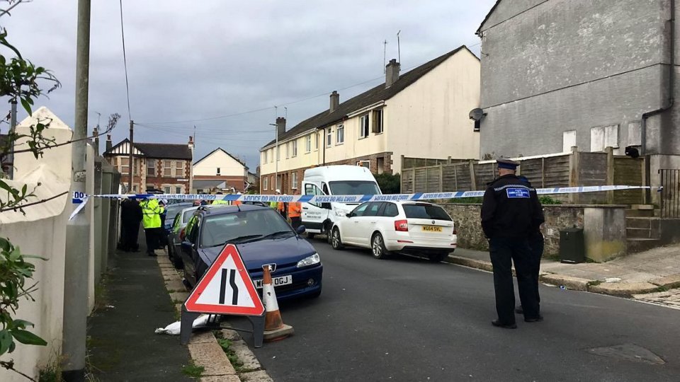  Fire crews took over 90 minutes to reach blaze despite being 'down the road'