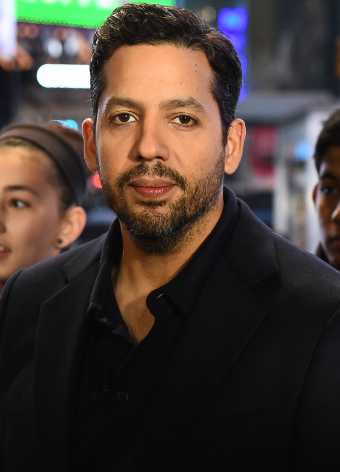  David Blaine has been performing similar stunts for 20 years