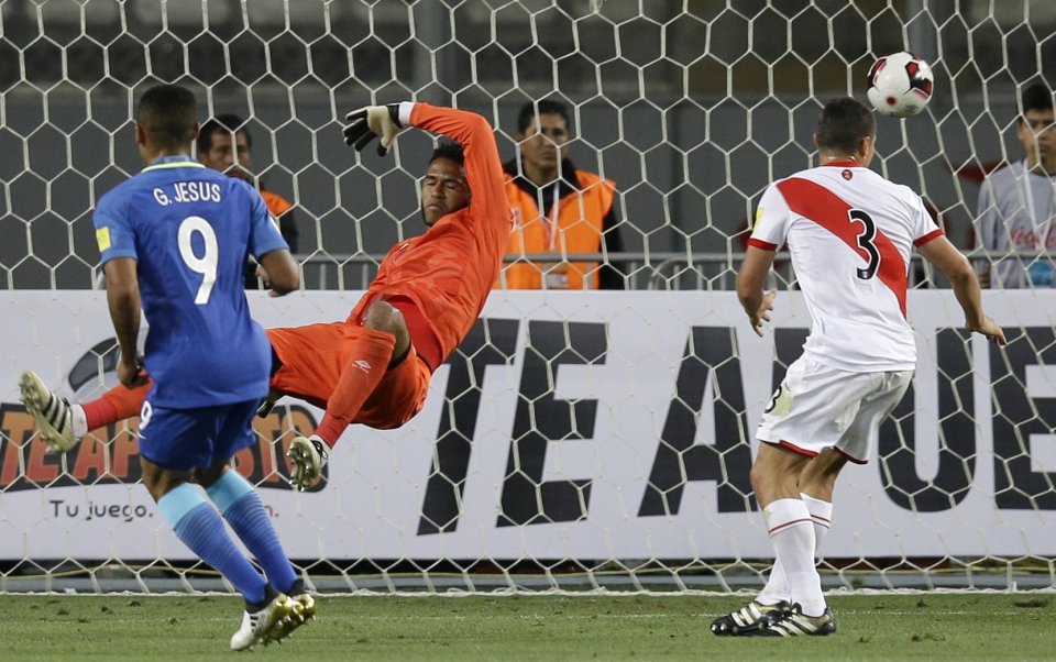  Gabriel Jesus gave Brazil the lead against Peru in their World Cup qualifier