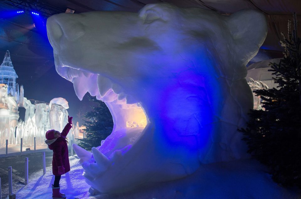  A giant sculpture of a wolf howling greets visitors young and old