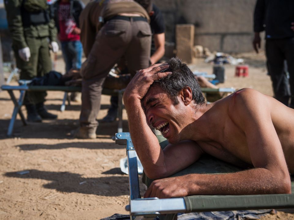 Mosul resident Hassan suffering shrapnel