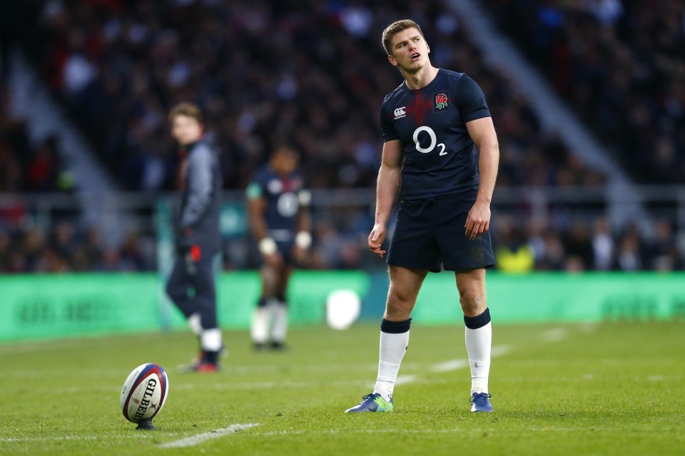  Centre Owen Farrell sailed past the 500 point mark for England