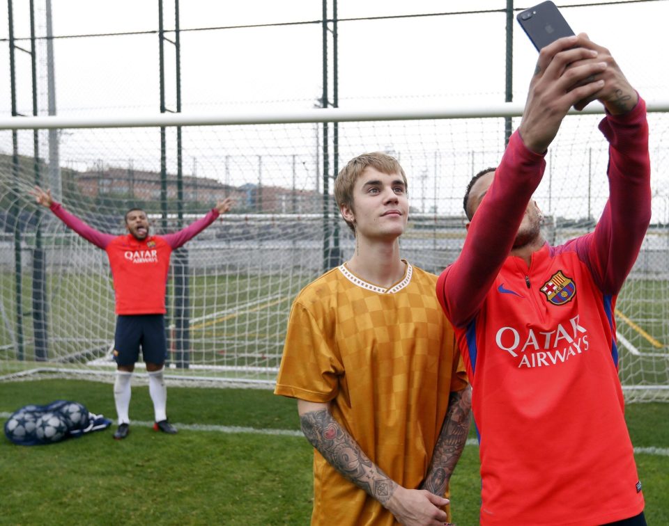  Bieber with Barcelona forward Neymar and Rafinha Alcantara