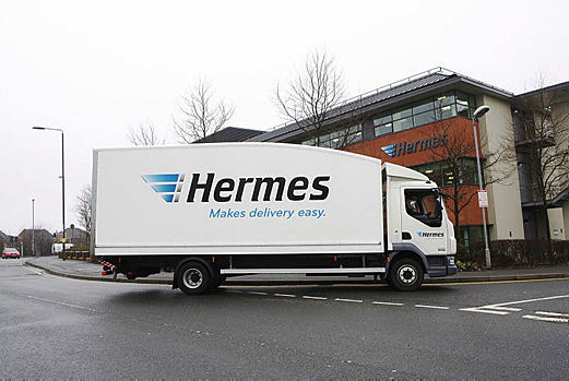  Hermes delivery driver Wasim Bhar exposed himself and groped a disabled customer after dropping off a parcel