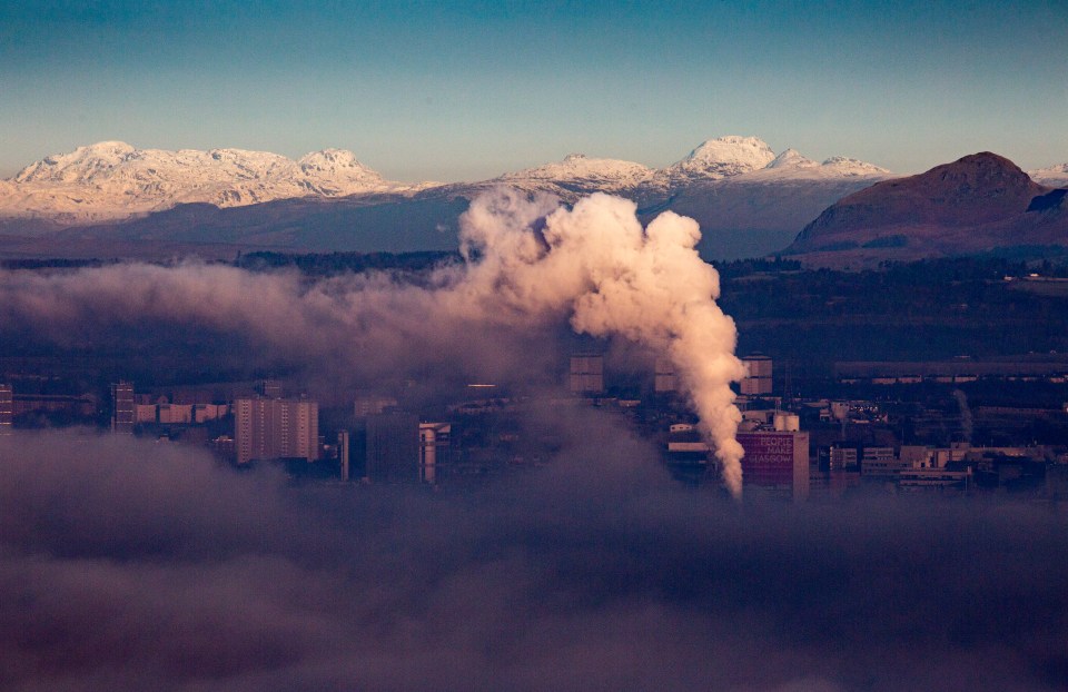  Looking over the Clyde Vally to the Trossachs in the distance as fog settles on Glasgow