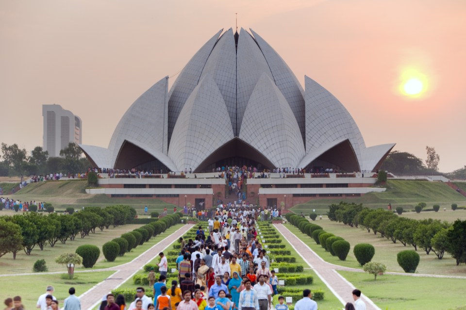 India, Delhi, Lotus Temple, Baha'i House of Worship, popularly known as Lotus Temple