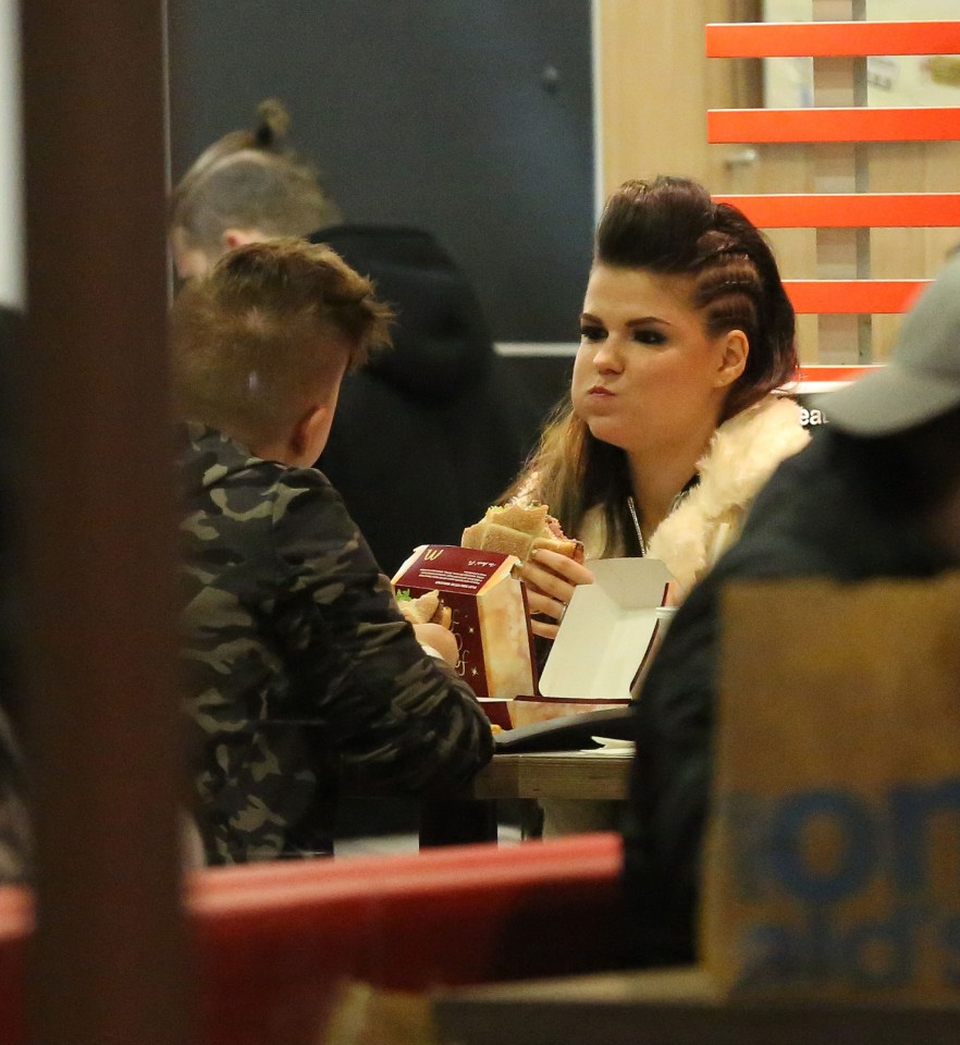  Saara Aalto was pictured eating burgers at MacDonald's with her girlfriend Meri Sopanen