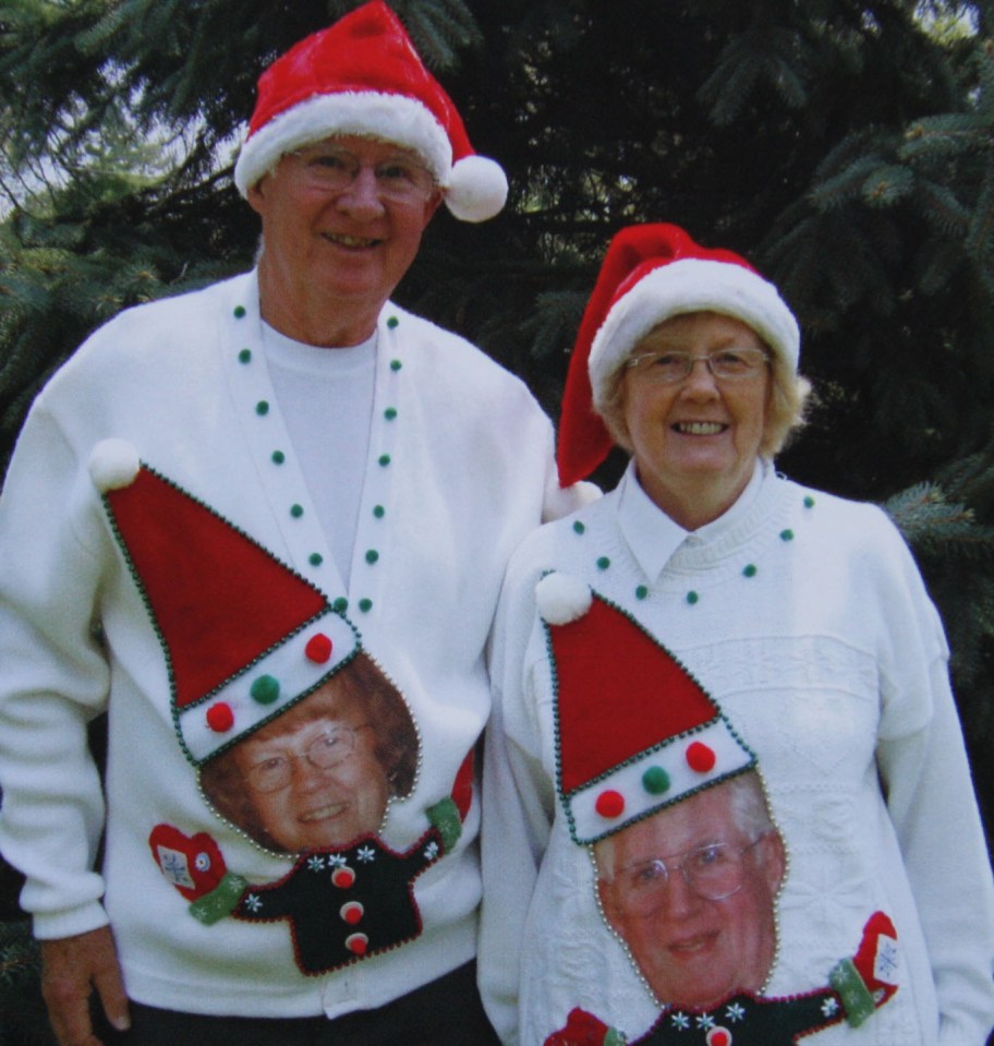  Extra points for a Christmas couple combo