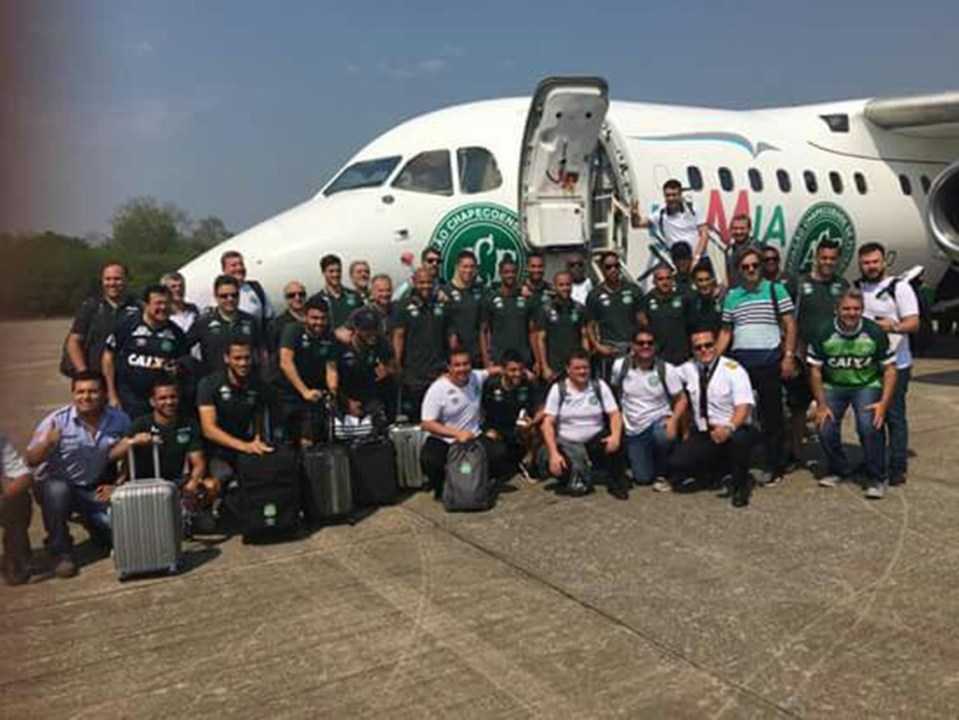  Chapecoense players and coaches smile before getting on the doomed flight