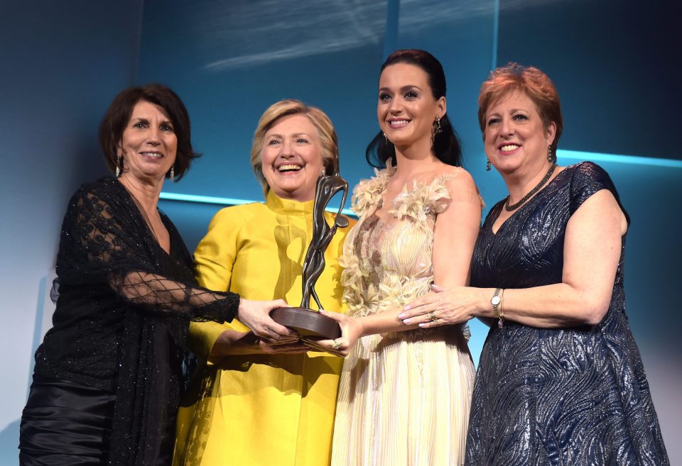 Hillary Clinton presented Katy with the Audrey Hepburn Humanitarian Award at the New York event