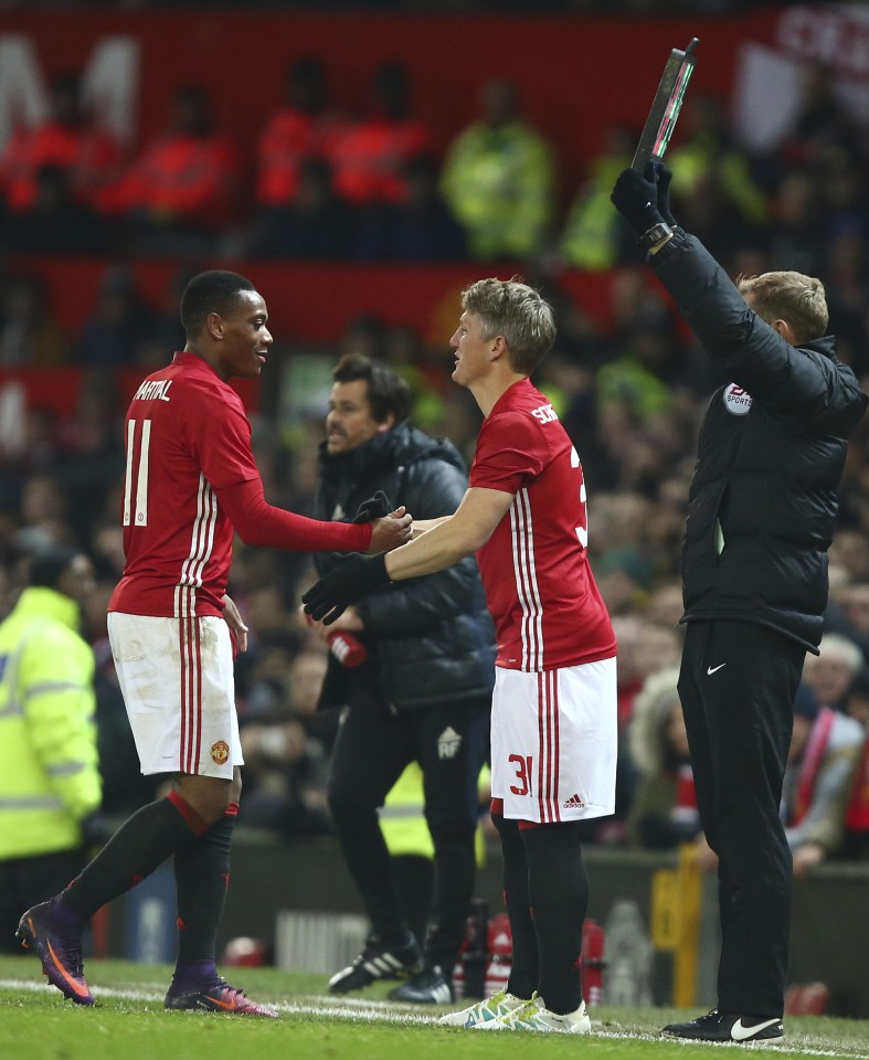  As the crowd roared, Schweinsteiger came on for Anthony Martial