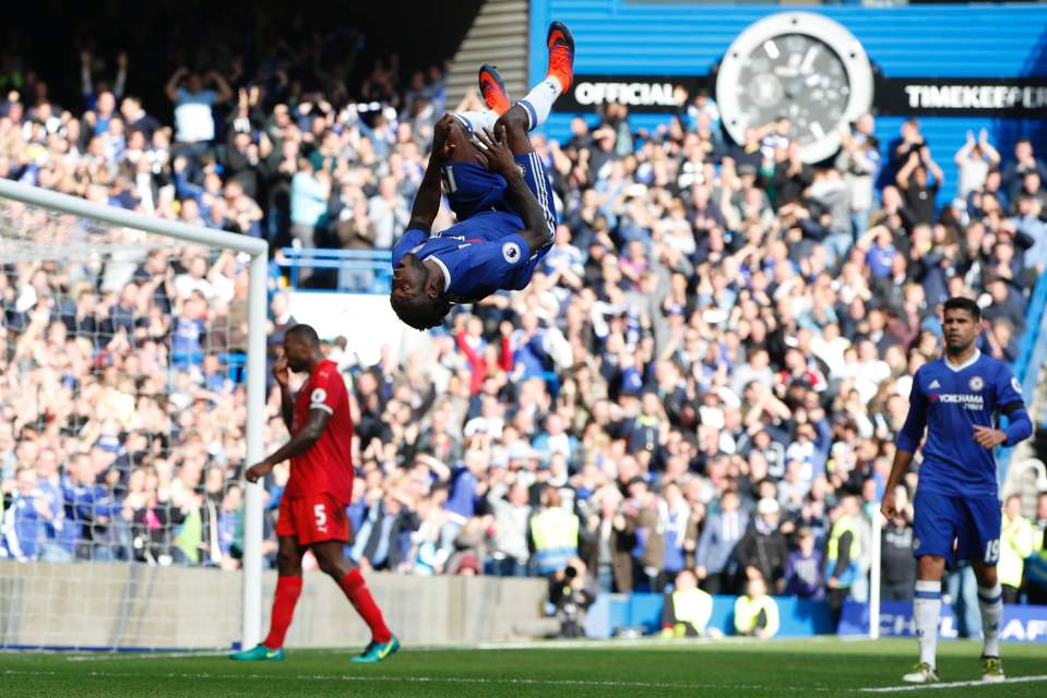  Victor Moses shows off his incredible backflip after scoring against Leicester