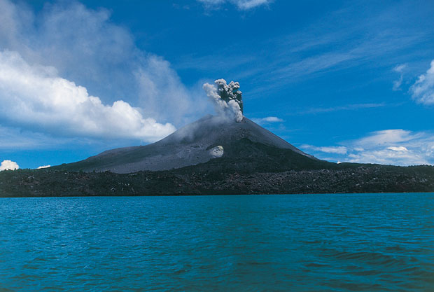  A minor eruption on the 'Child of Krakatoa' in 2007. The volcano went quiet afterwards