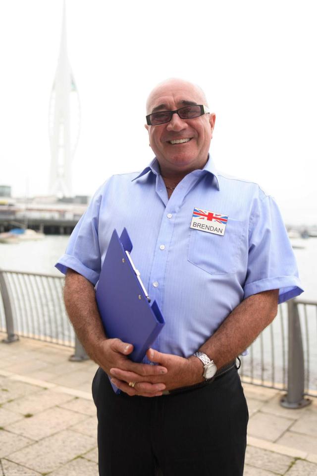  Brendan Sheerin will try to keep the rabble under control as they bus around Marbs