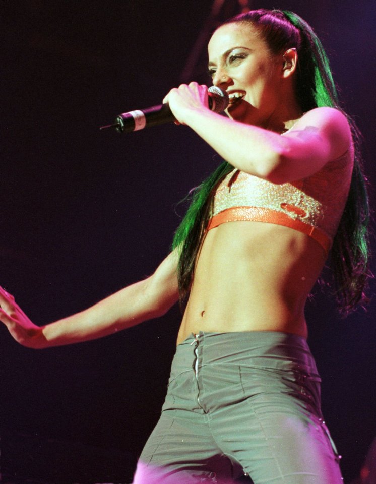 Mel regularly wore crop tops during her on stage performances